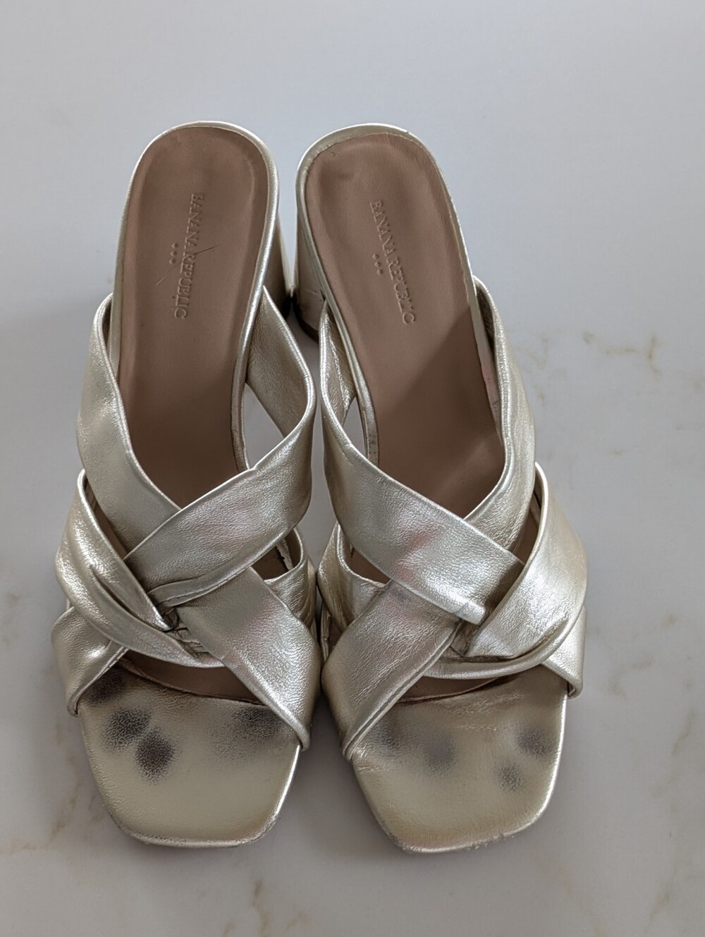 Banana Republic Brushed Gold Block Heel Sandals, Size 8